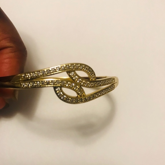 Gold Plated with Rhinestone bracelet - Picture 5 of 5